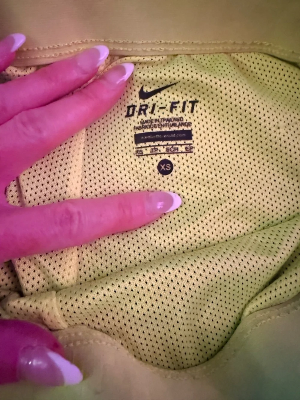 Nike size xs